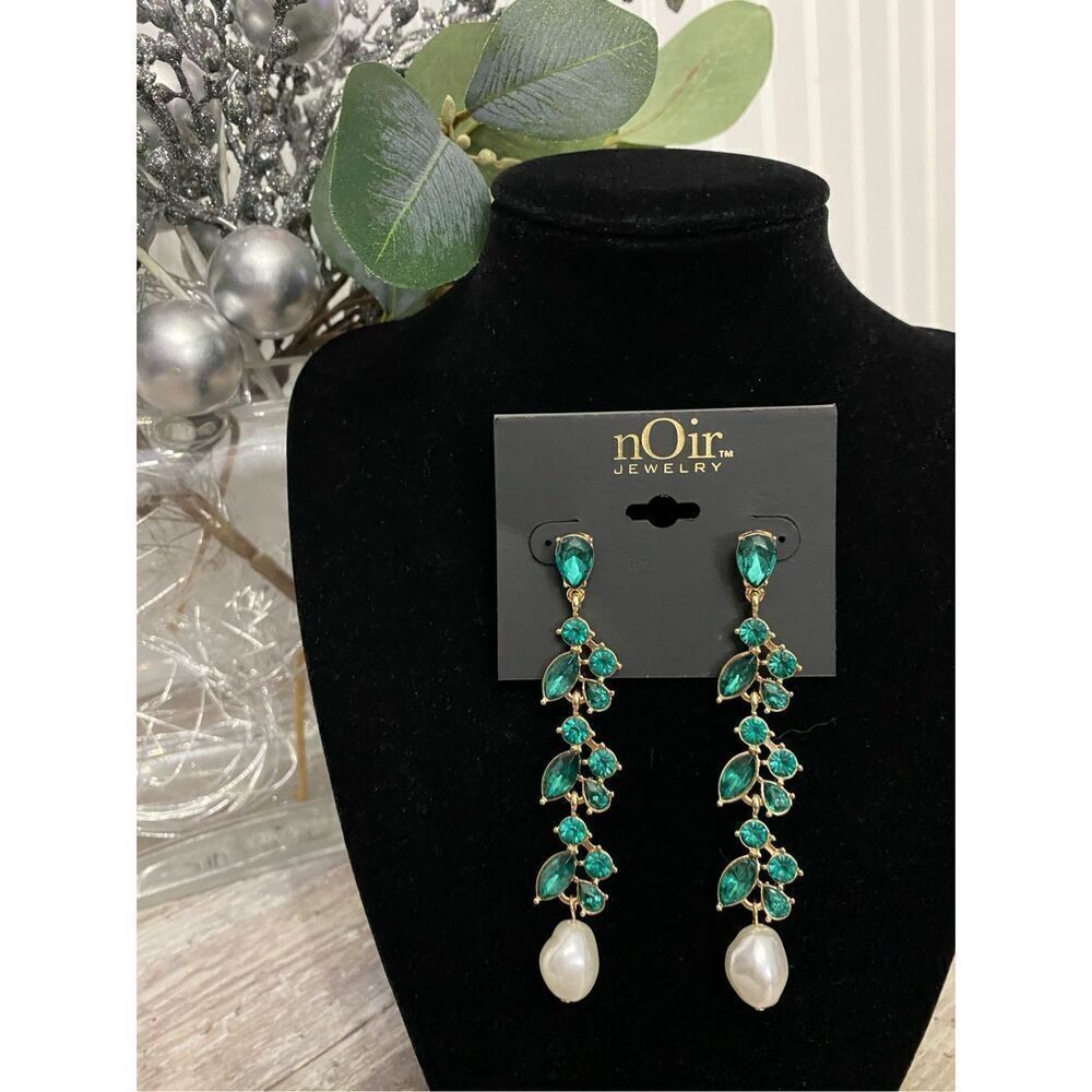 nOir Jewelry Gold Green Drop Rhinestone Pearl Earrings